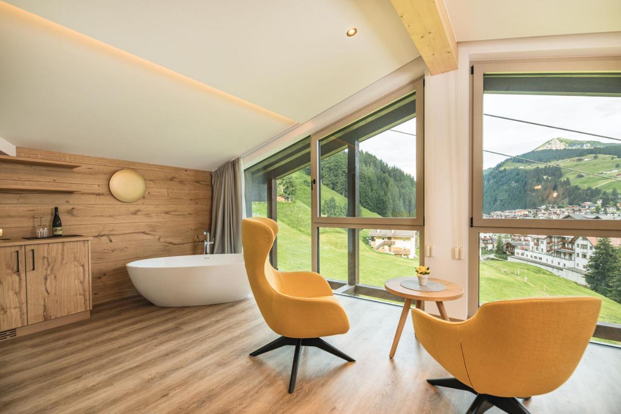 Garni Hotel Miara - Your Dolomites Home Selva di Val Gardena Kültér fotó