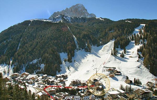 Garni Hotel Miara - Your Dolomites Home Selva di Val Gardena Kültér fotó
